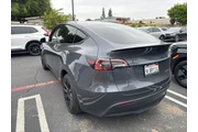 $26995 : Tesla Model Y 2021 AWD Long thumbnail
