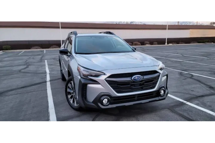 $26900 : 2024 Outback Limited image 3