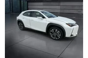 $36588 : Lexus UX 250h 2024 4dr Cross thumbnail