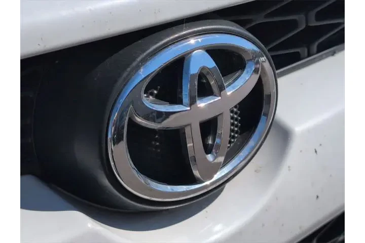 $29285 : Toyota 4Runner 2019 4x4 SR5 image 7