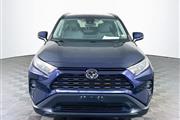 $27154 : PRE-OWNED 2021 TOYOTA RAV4 XLE thumbnail