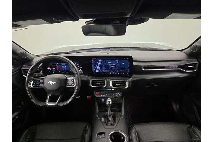 $33998 : Ford Mustang 2024 EcoBoost 2 image 9