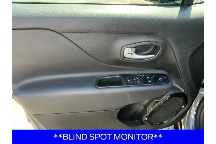 $17499 : Jeep Renegade 2022 4x4 Altit image 10