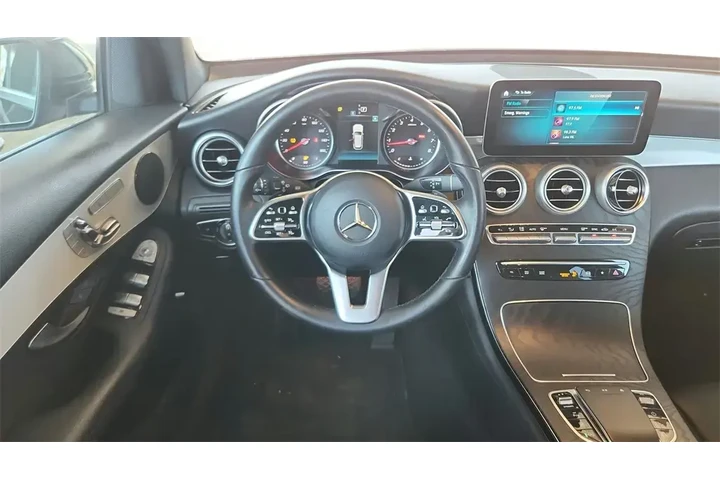 $20498 : Mercedes-Benz GLC 2021 GLC 3 image 6