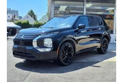 $21999 : Mitsubishi Outlander 2023 ES thumbnail