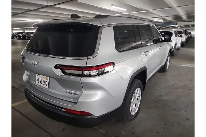 $38995 : Jeep Grand Cherokee L 2024 4 image 2