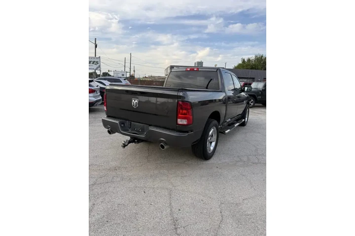 $13900 : 2016 RAM 1500 Express image 7