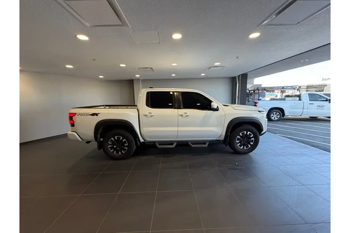 $38984 : Nissan Frontier 2023 4x4 PRO image 6