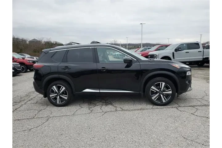 $23926 : Nissan Rogue 2023 AWD Platin image 3