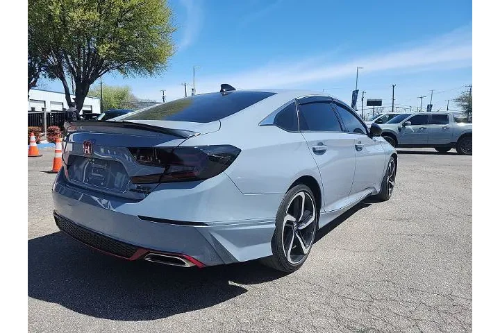 $25997 : Honda Accord 2022 Sport 4dr image 3