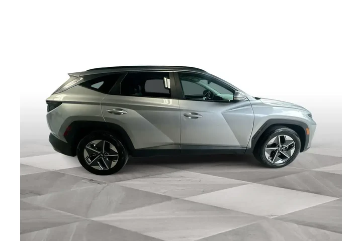 $22628 : Hyundai TUCSON 2025 SEL Conv image 6