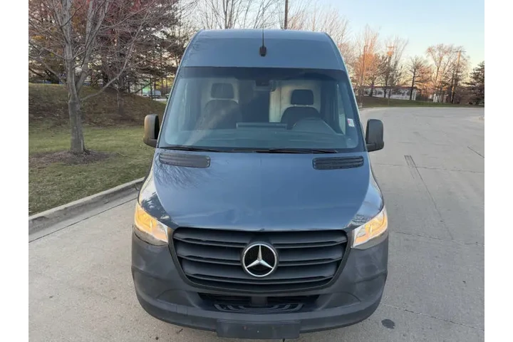 $20997 : 2019 Mercedes-Benz Sprinter 2 image 8