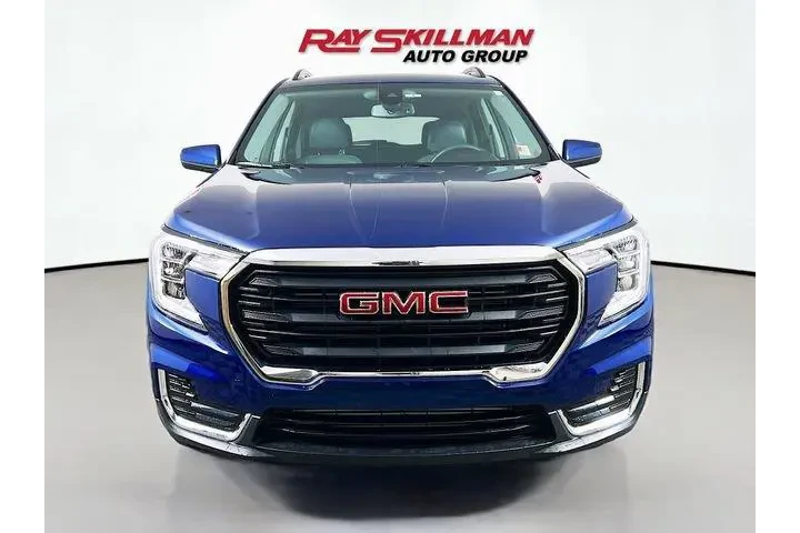 $27975 : GMC Terrain 2023 SLE 4dr SUV image 2