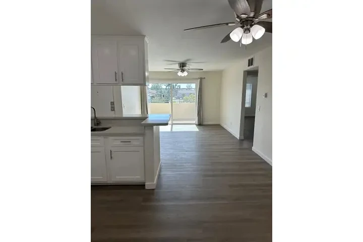 PLACENTIA APTS. DISPONIBLES image 3