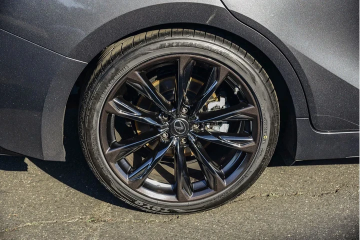 $32945 : Lexus IS 350 2021 F SPORT 4d image 9