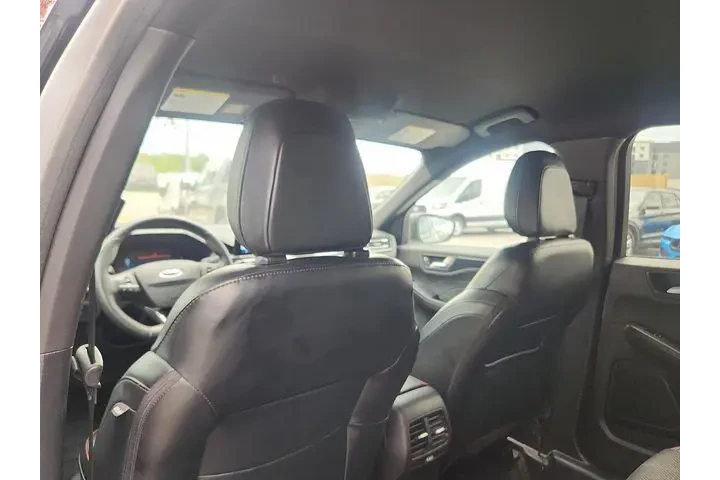 $22550 : Ford Escape 2023 AWD ST-Line image 3
