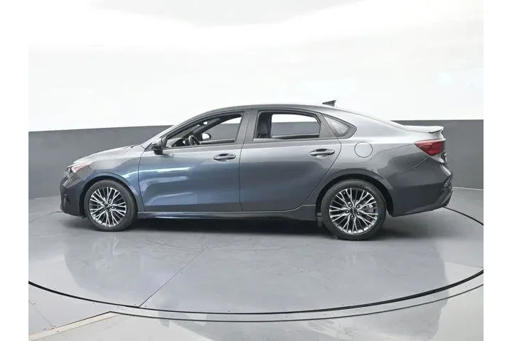 $16998 : Kia Forte 2023 GT-Line 4dr S image 3