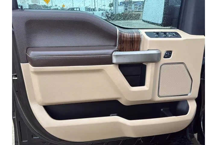 $25782 : Ford F-150 2018 4x4 Lariat 4 image 9