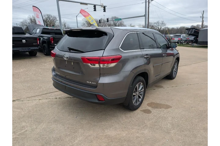 $23995 : 2019 Highlander image 6