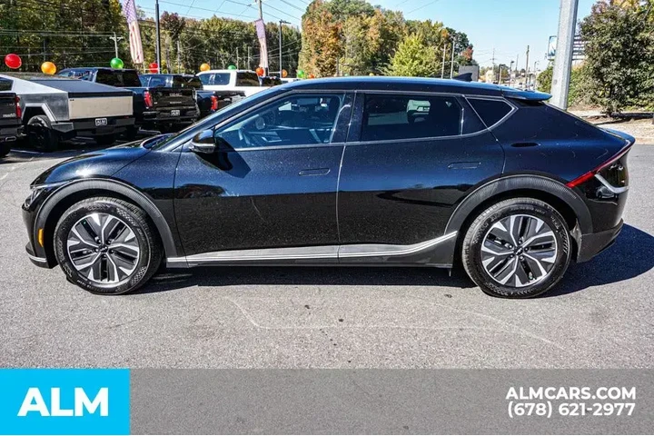 $22460 : Kia EV6 2024 Light 4dr Cross image 7