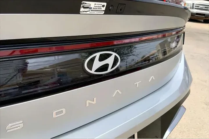 $25988 : Hyundai SONATA 2025 AWD SEL image 10