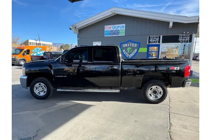 2009 Silverado 2500HD LT1 Cre image 8