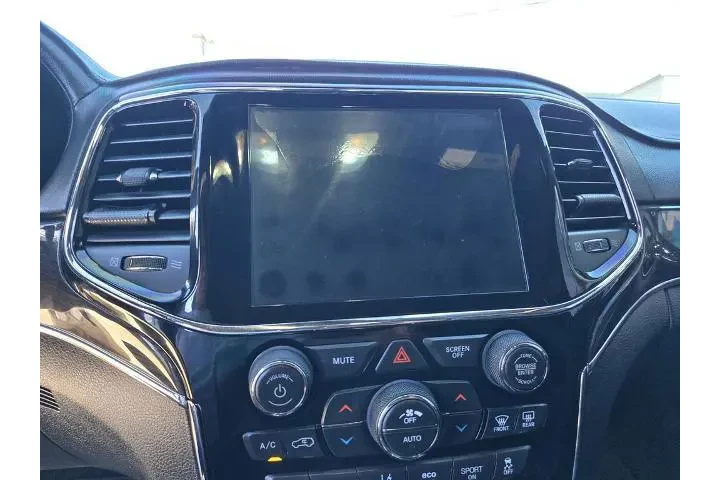 $26131 : Jeep Grand Cherokee 2020 4x4 image 8