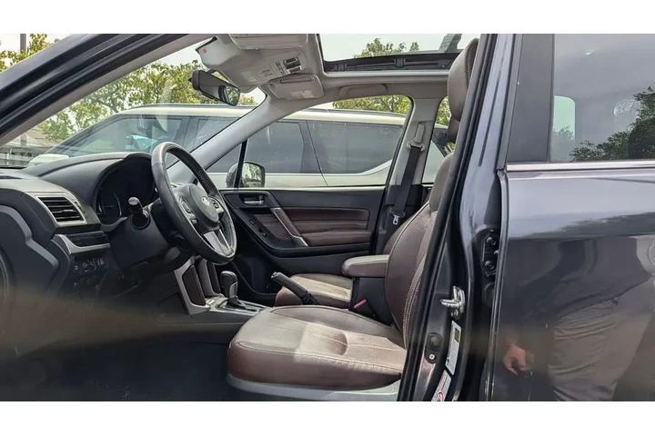 $18499 : 2018 Forester 2.5i Touring image 5