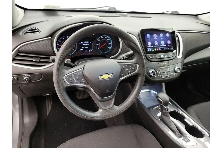 $20998 : Chevrolet Malibu 2023 LT 4dr image 10