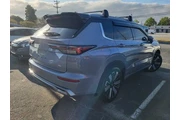 $35427 : Mitsubishi Outlander 2025 SE thumbnail