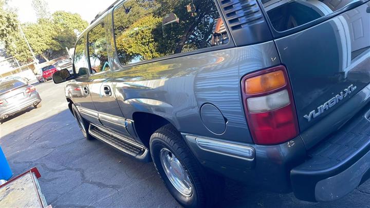 $4488 : 2001 GMC YUKON XL 1500 image 8