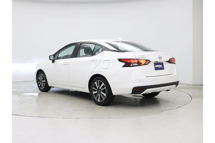 $18998 : Nissan Versa 2025 SV 4dr Sed image 2