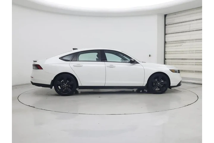 $32998 : Honda Accord Hybrid 2024 Spo image 7