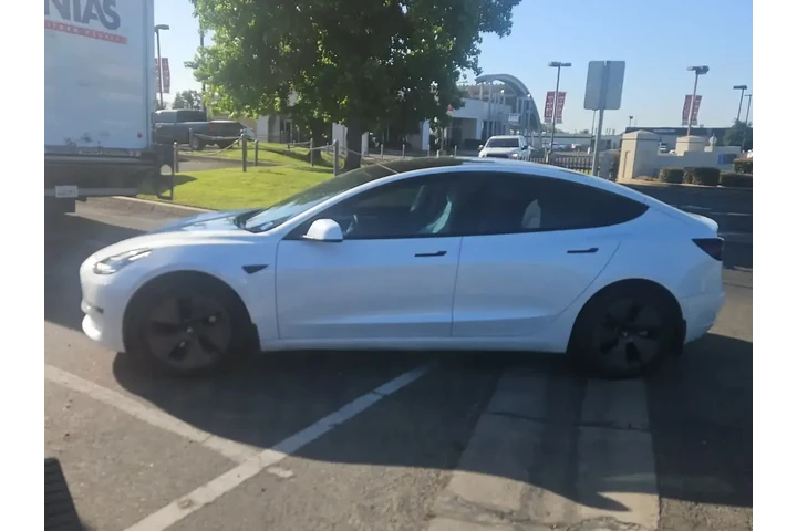 $24500 : Tesla Model 3 2023 4dr Sedan image 5