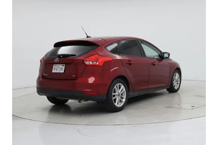 $13998 : Ford Focus 2017 SE 4dr Hatch image 8