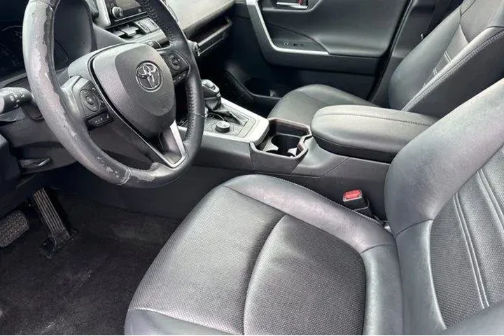 $28880 : Toyota RAV4 Hybrid 2019 AWD image 10