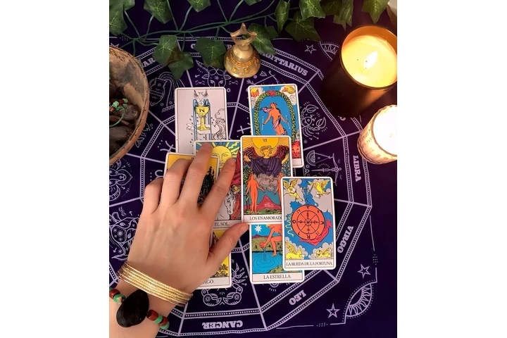 AMOKA CONSULTA DE TAROT image 1