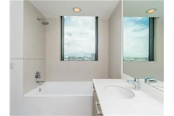 $4900 : Rental property with 2 bedro image 8