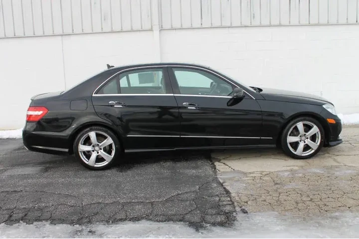 $8490 : 2011 Mercedes-Benz E-Class image 7