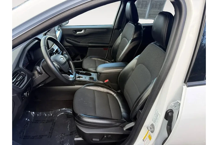 $23401 : Ford Escape Plug-In Hybrid 2 image 10