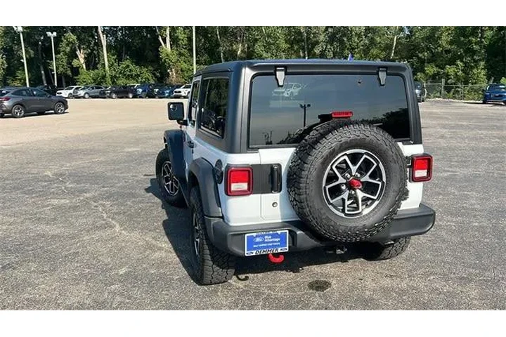 $25998 : Jeep Wrangler 2020 4x4 Sport image 4