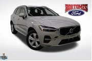 Volvo XC60 2022 AWD B5 Momen