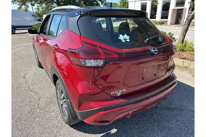 $21000 : Nissan Kicks 2024 SV 4dr Cro image 9