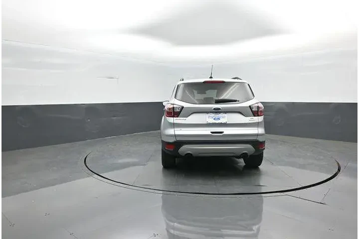 $14677 : Ford Escape 2017 SE 4dr SUV image 6