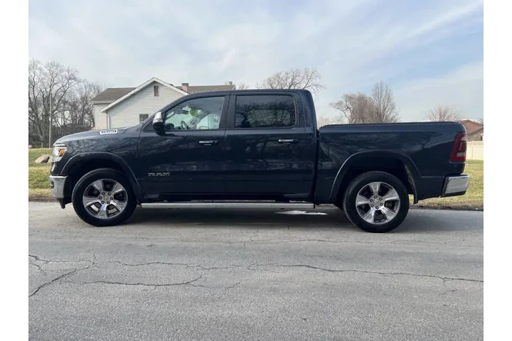 $22997 : 2020 RAM 1500 Laramie image 9