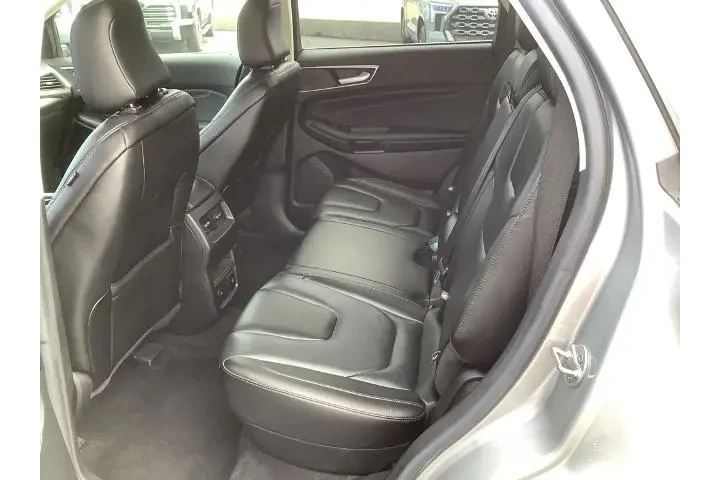 $34550 : Ford Edge 2022 AWD Titanium image 10