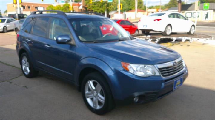 $9999 : 2010 Forester 2.5X Limited image 5