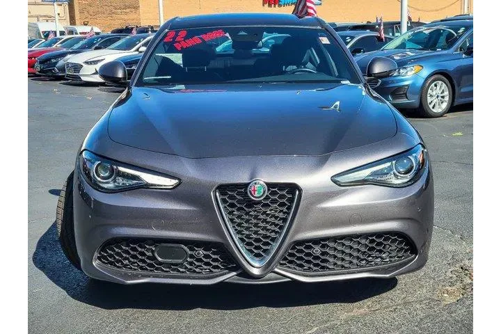 $27894 : Alfa Romeo Giulia 2022 AWD T image 4