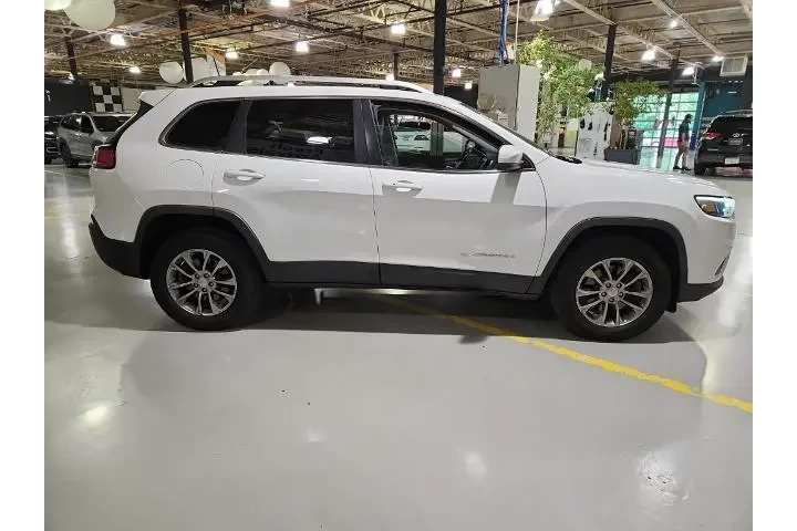 $18350 : Jeep Cherokee 2020 4x4 Latit image 5