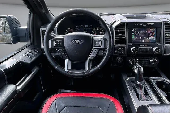 $24500 : Ford F-150 2018 4x4 Lariat 4 image 9